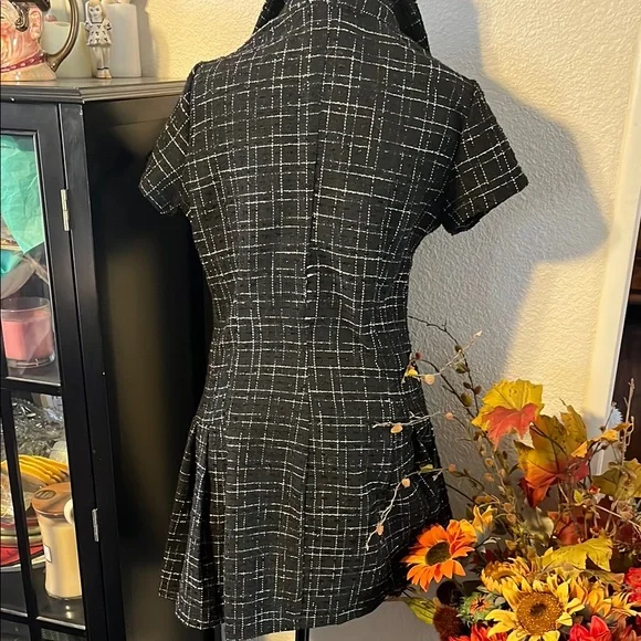 Zara Black and White Fitted Polo Button Down - Picture 3 of 7